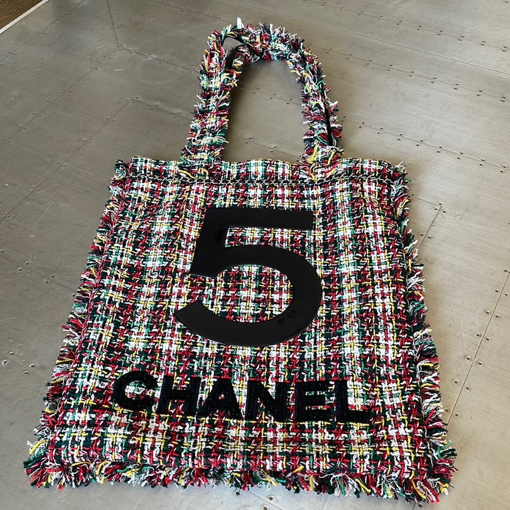 Chanel tweed no 5 tote shopper multi color bag black patent logo shoulder bag